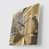 Moskou. Winter. leeuwsculptuur. Vierkante Klok (Hoek)