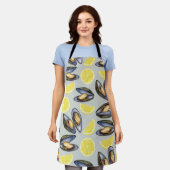 Mosselen en citroenen van Natasha Us Schort (Gedragen)