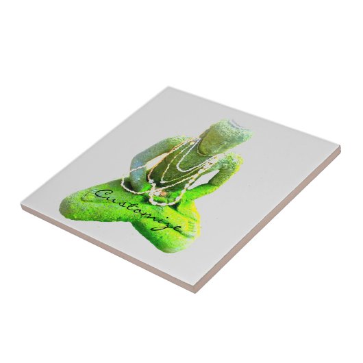 Mossy Green Buddha Meditating Thunder_Cove Tegeltje (Zijkant)