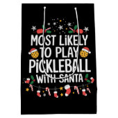 Most Likely To Play Pickleball With Santa Family Medium Cadeauzakje (Achterkant)