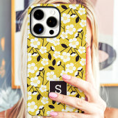 Mosterd Bloemige Monogram Hoes