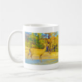 Mosterd gekleurd deer met lichtblauw koffiemok (Links)