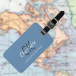 mosterdblauw, monogrammen bagagelabel<br><div class="desc">Roze blauwe achtergrond. Pas uw monogram letters,  voornaam en volledige naam aan de voorzijde aan en voeg deze toe. Je contactgegevens op de achterkant.</div>