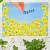 Mosterdbloemen en vliegers en wolken theedoek (Gevouwen)