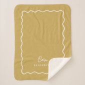 Mosterdgeel Wavy Border Monogrammed Sherpa Deken (Voorkant)
