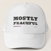 "MOSTLY Peaceful Trucker Hat" Pet (Voorkant)