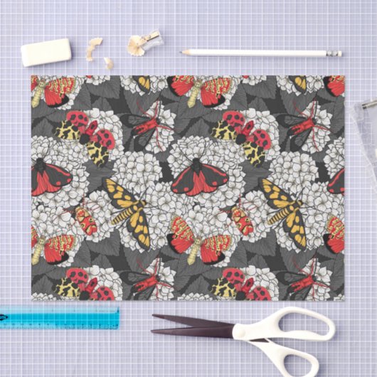 Moten op witte hydrangea tissuepapier (Craft)