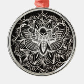 Moth Mandala Metalen Ornament (Voorkant)
