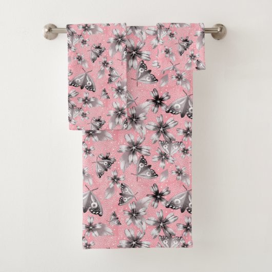 Moth Meadow Pink Bad Handdoek (Insitu)