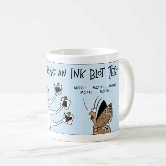 Moth neemt een inktvlek test koffiemok (Voorkant rechts)