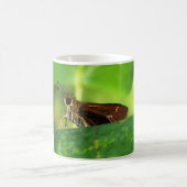 Moth on Leaf 2 Koffiemok (Center)