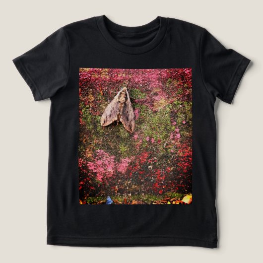 Moth T-shirt (Design voorkant)
