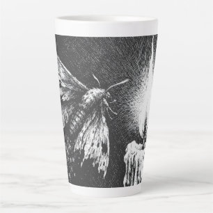 Moth to the Flame — door BurnsInHell Latte Mok