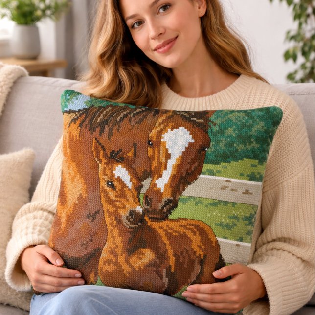 Mother Baby Horse Cross Stitch Style Kussen (Creator heeft geüpload)