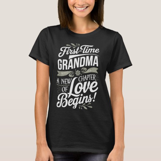 Mother’s Day First Time Grandma Cute New Granhild  T-shirt (Voorkant)