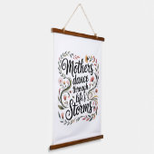 Mothers Dance Through Life's Storms Hangend Wandkleed (Gebogen)