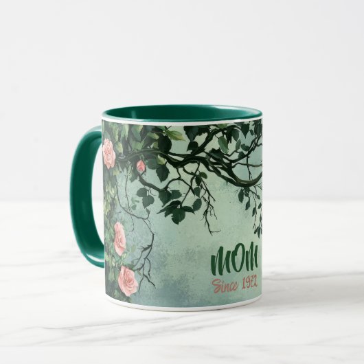 Mother's Day Mug Text "MOM" "Since 1972" Mok (Voorkant links)