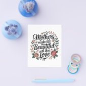 Mothers Make Life Beautiful With Their Love Flyer (Enkel)