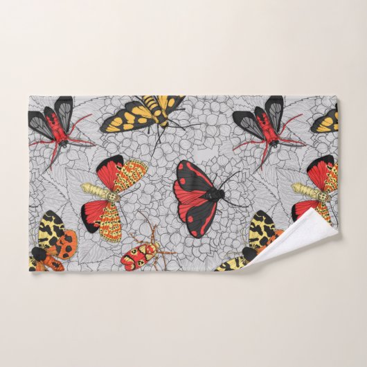 Moths on hydrangea bad handdoek (Handdoek)