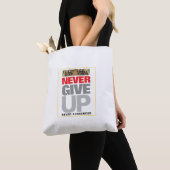 Motivatie Geef Nooit Op Geef Nooit Medium Op Tote Bag (Dichtbij)