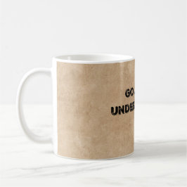 Motivatie in de ochtend: onderschat me koffiemok