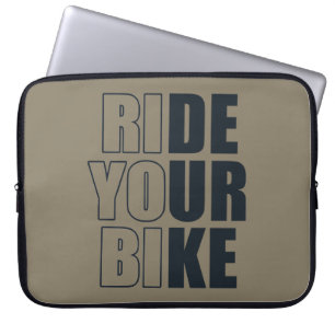 motivatie mountainbiken citaat laptop sleeve