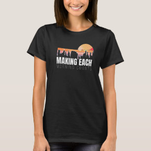 Motivatie ochtend van het aangename citaat van de t-shirt