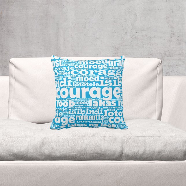 Motivatie Typografie Blue/White Courage Maia Kussen (Creator heeft geüpload)