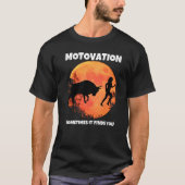 Motivatie vindt je soms bull moon silhouett t-shirt (Voorkant)