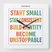 Motivational Wall Clock – Become Unstoppable Vierkante Klok (Voorkant)