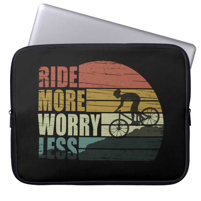 Motiverende fietser - Grappige fietscitaten Laptop Sleeve (Voorkant)