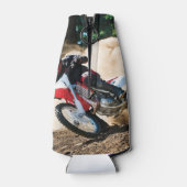 Motocross rijder gooit kussen flesjeskoeler (Achterkant)