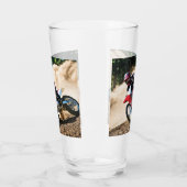 Motocross rijder gooit kussen glas (Links)
