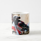 Motocross rijder gooit kussen magische mok (Center)