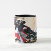 Motocross rijder gooit kussen mok (Midden)