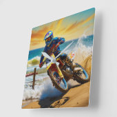 Motorcross Racer bij Beach Race Vierkante Klok (Hoek)