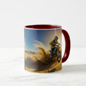 Motorcrosser rijden in de duinen mok (Voorkant rechts)