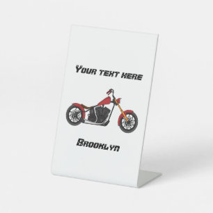 Motorfietafbeelding met snijder reclamebord met voetstuk