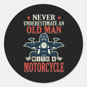 Motorfietpop onderschat nooit een oud Man Ronde Sticker
