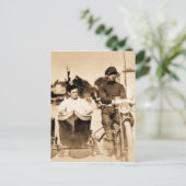 motorfiets en oude leerschool briefkaart (Staand voorkant)