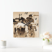  motorfiets en oude leerschool vierkante klok (Huis)