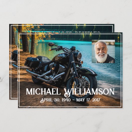 Motorfiets In de buurt van de waterviering van het Kaart (Voorkant / Achterkant)