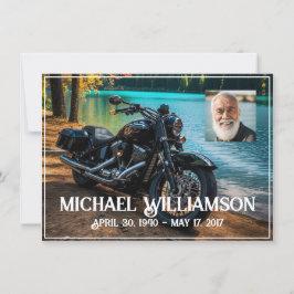 Motorfiets In de buurt van de waterviering van het Kaart