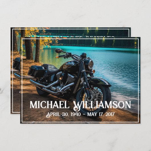 Motorfiets In de buurt van de waterviering van het Kaart (Voorkant / Achterkant)