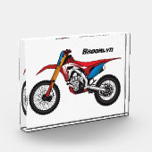 Motorfiets met rode vuilniswagen fotoblokken (Links)