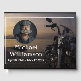 Motorfiets nabij water Fotocering van Life Gu Gastenboek