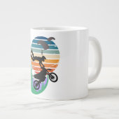 Motorfiets, parachutes en het buitenleven grote koffiekop (Voorkant rechts)