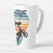 Motorfiets, parachutes en het buitenleven latte mok (Rechterhoek)