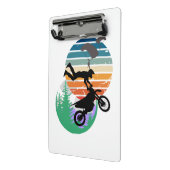 Motorfiets, parachutes en het buitenleven mini klembord (Angled2)