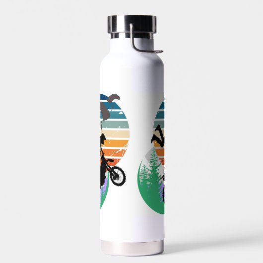 Motorfiets, parachutes en het buitenleven waterfles (Links)